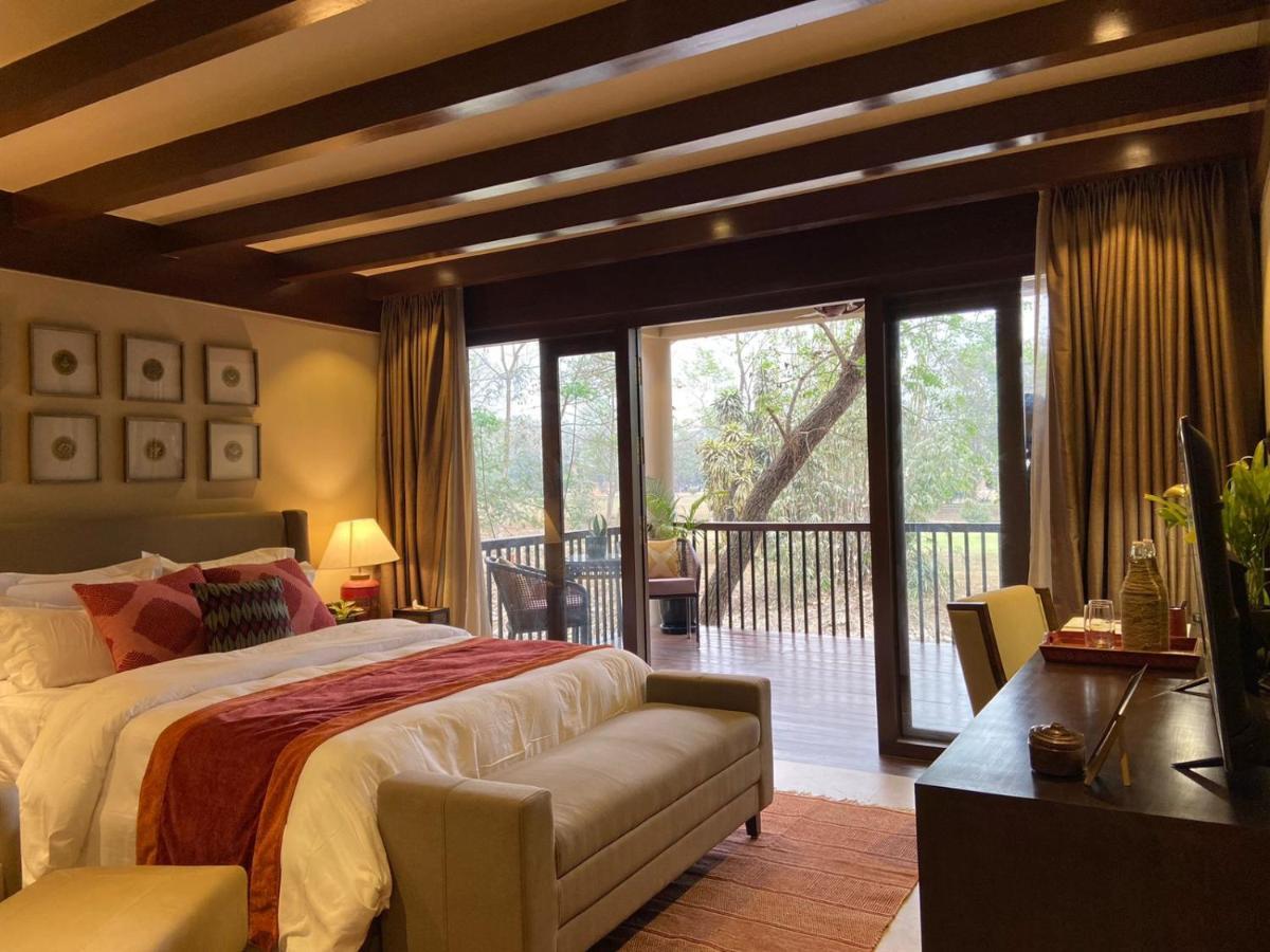 Miraaya Wellness And Golf Resort Chitwan Zewnętrze zdjęcie