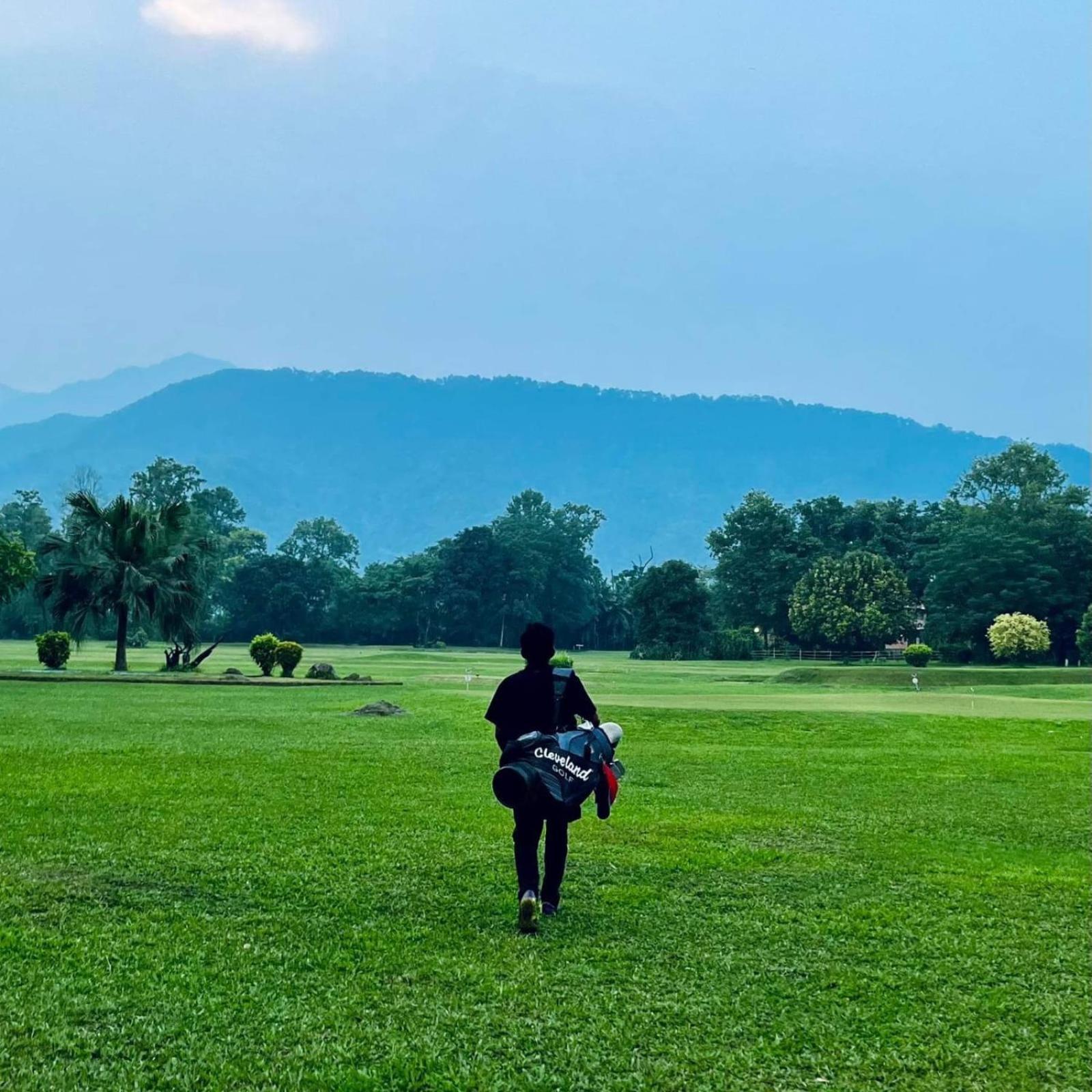 Miraaya Wellness And Golf Resort Chitwan Zewnętrze zdjęcie