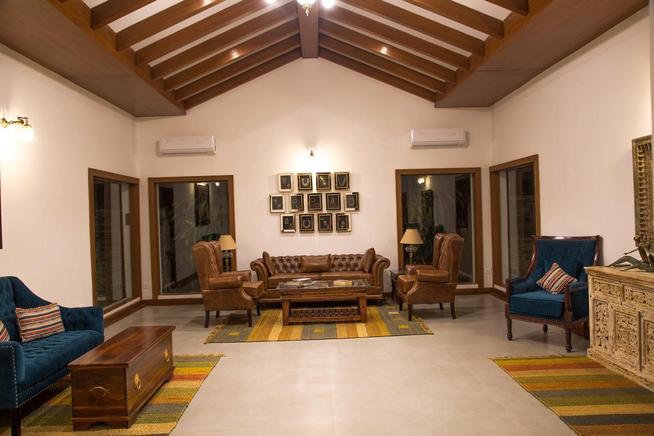 Miraaya Wellness And Golf Resort Chitwan Zewnętrze zdjęcie