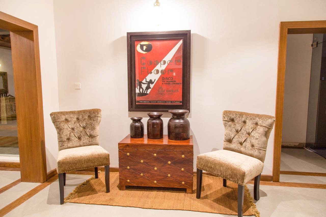 Miraaya Wellness And Golf Resort Chitwan Zewnętrze zdjęcie